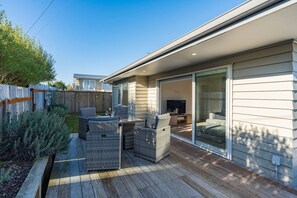 Terrace/patio - Cosy in Central Taupo with Wi-Fi (Taupō)