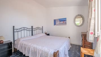 2 sovrum, strykjärn/strykbräda, gratis wi-fi och sängkläder