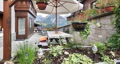 Apartment 'Casa Grafa Bormio' with Mountain View, Shared Garden & Wi-Fi