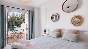 3 chambres, fer et planche Ă repasser, Wi-Fi gratuit, draps fournis