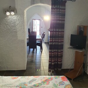 3 chambres, Wi-Fi, draps fournis