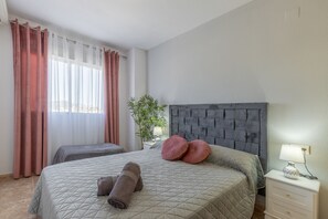 3 Schlafzimmer, kostenloses WLAN, Bettwäsche