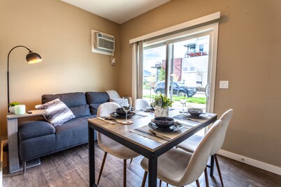 Downtown Central 2bedroom 2Bathroom Home