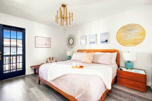 2 habitaciones, tabla de planchar con plancha y cuna de viaje 