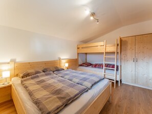 7 Schlafzimmer, Internetzugang