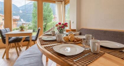Group house overlooking the waterfalls