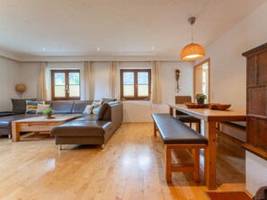 Interior - Group house overlooking the waterfalls (Krimml)