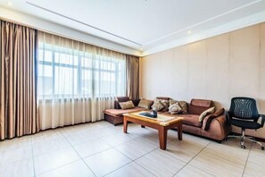 Room - Liujingtai Garden Hostel (Wuchuan)
