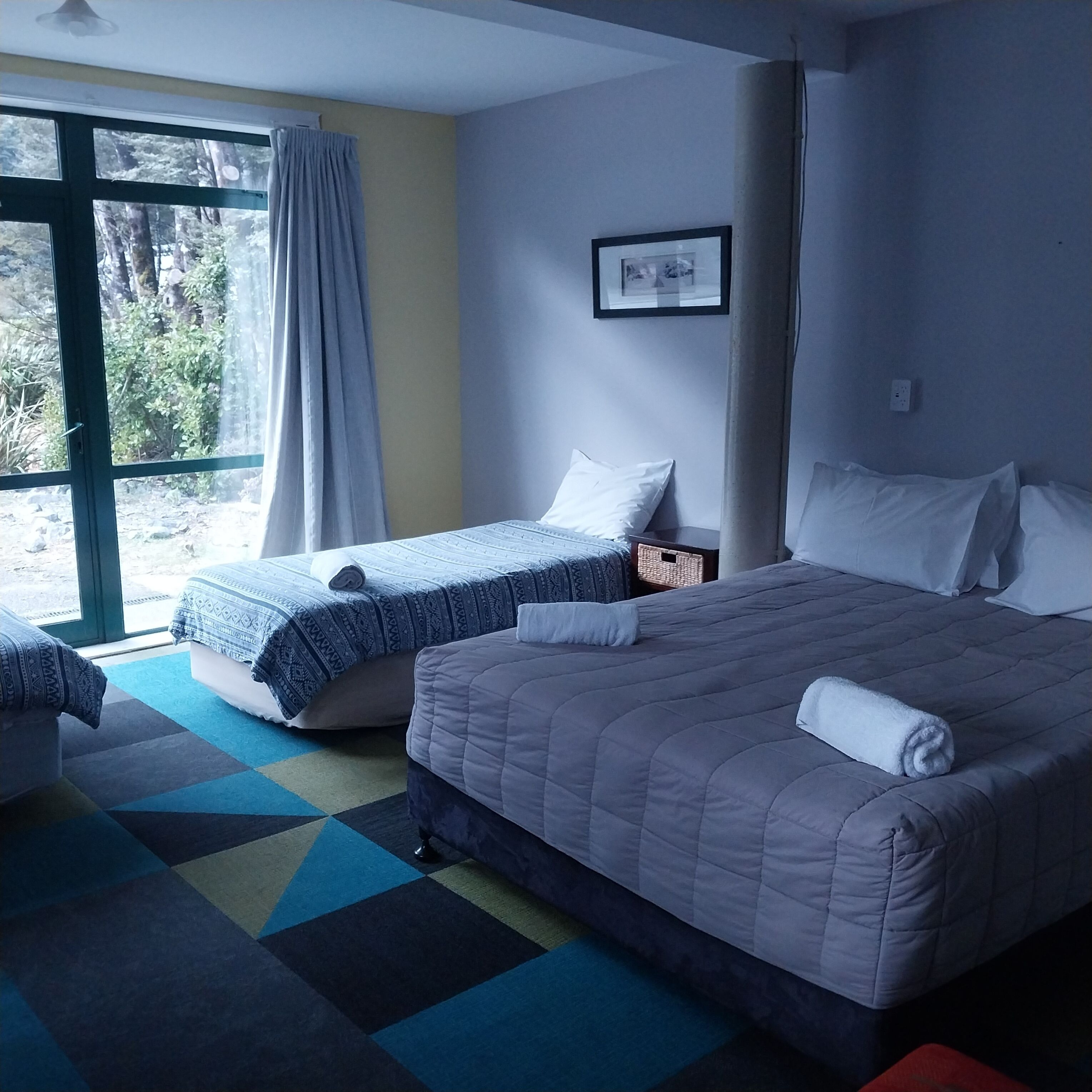 Basic Quadruple Room | Free WiFi, bed sheets