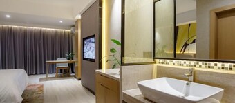 Jinhua Hot Spring Hotel