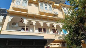 Exterior detail - Shiv villa homestay (Udaipur)