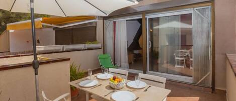 Servei de restauració a l'aire lliure