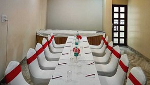 قاعة الولائم والاحتفالات