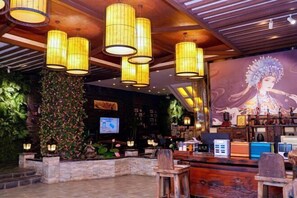 Lobby - Pineapple Hotel (Linshu)