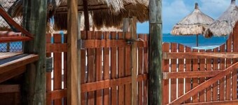 The Diving Lodge Downtown