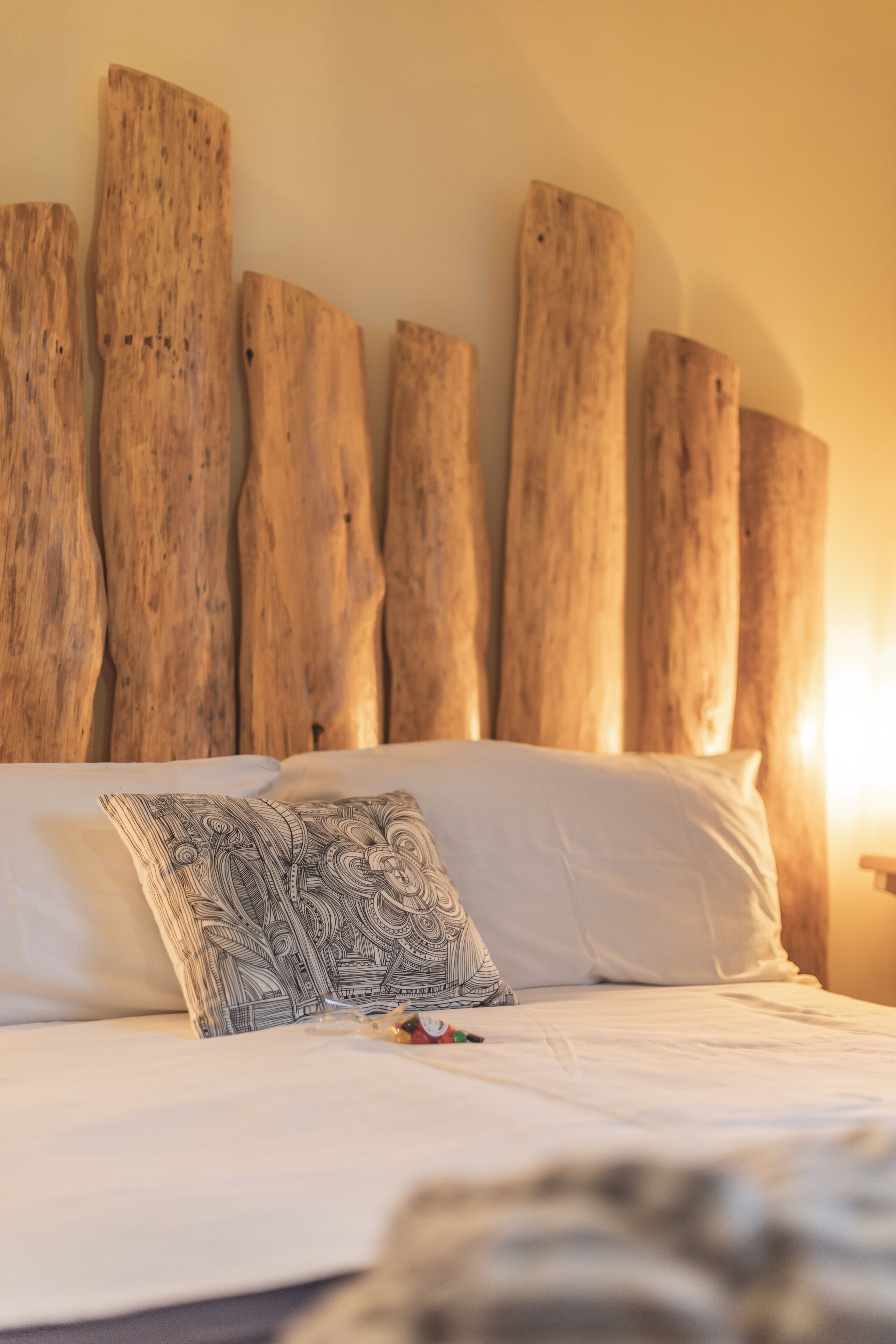 Habitación doble Confort | Muebles diferentes, wifi gratis y ropa de cama 