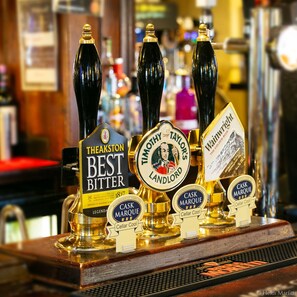 بار (في المنشاة)