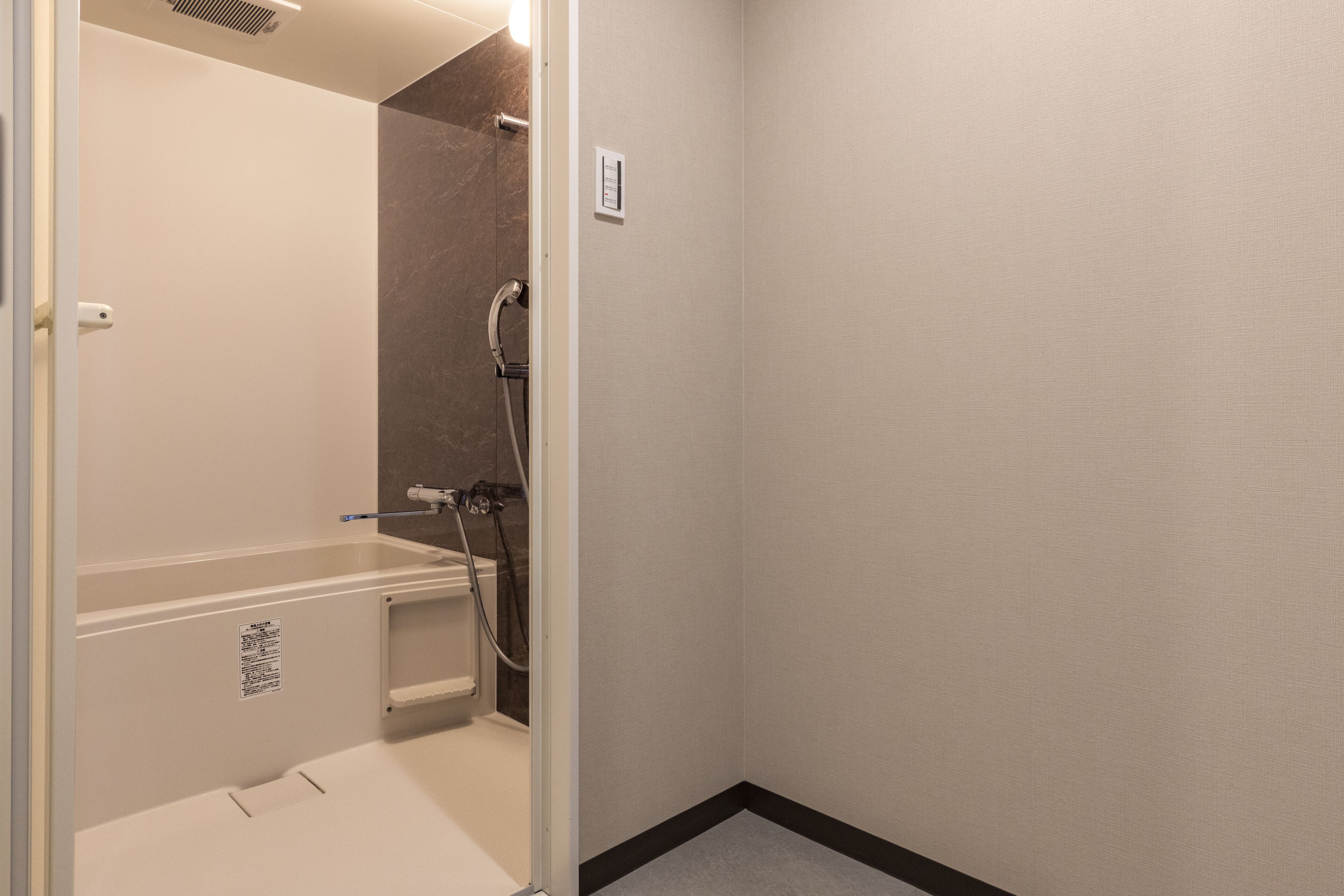 基本雙床房 | 浴室