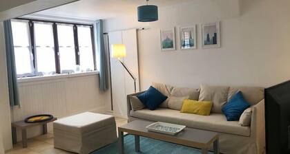 "L'Historique": House 2 minutes' walk from the center