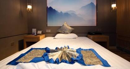 Aurelian Haven Hotel
