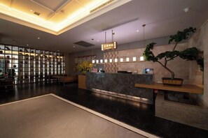 Lobby - Aurelian Haven Hotel (Hangzhou)