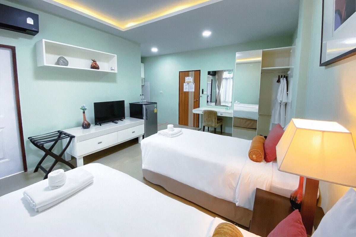 Phòng 2 giường đơn Deluxe | Phòng cách âm, truy cập Internet không dây miễn phí, bộ trải giường 