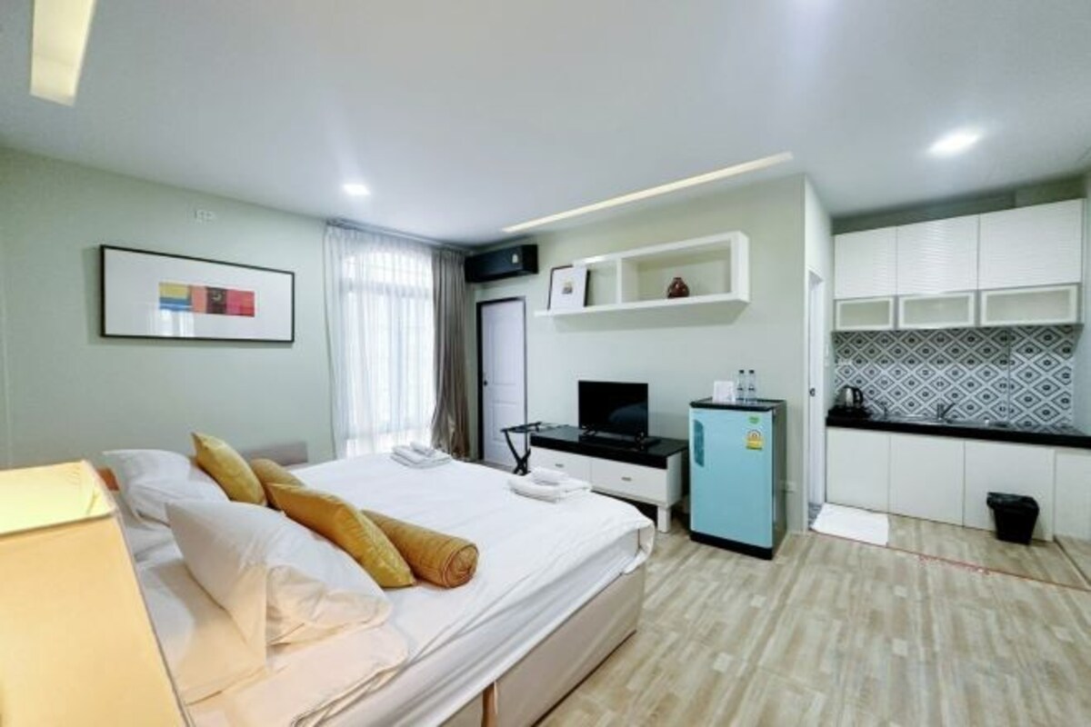 Sistema de insonorización, wifi gratis y ropa de cama 