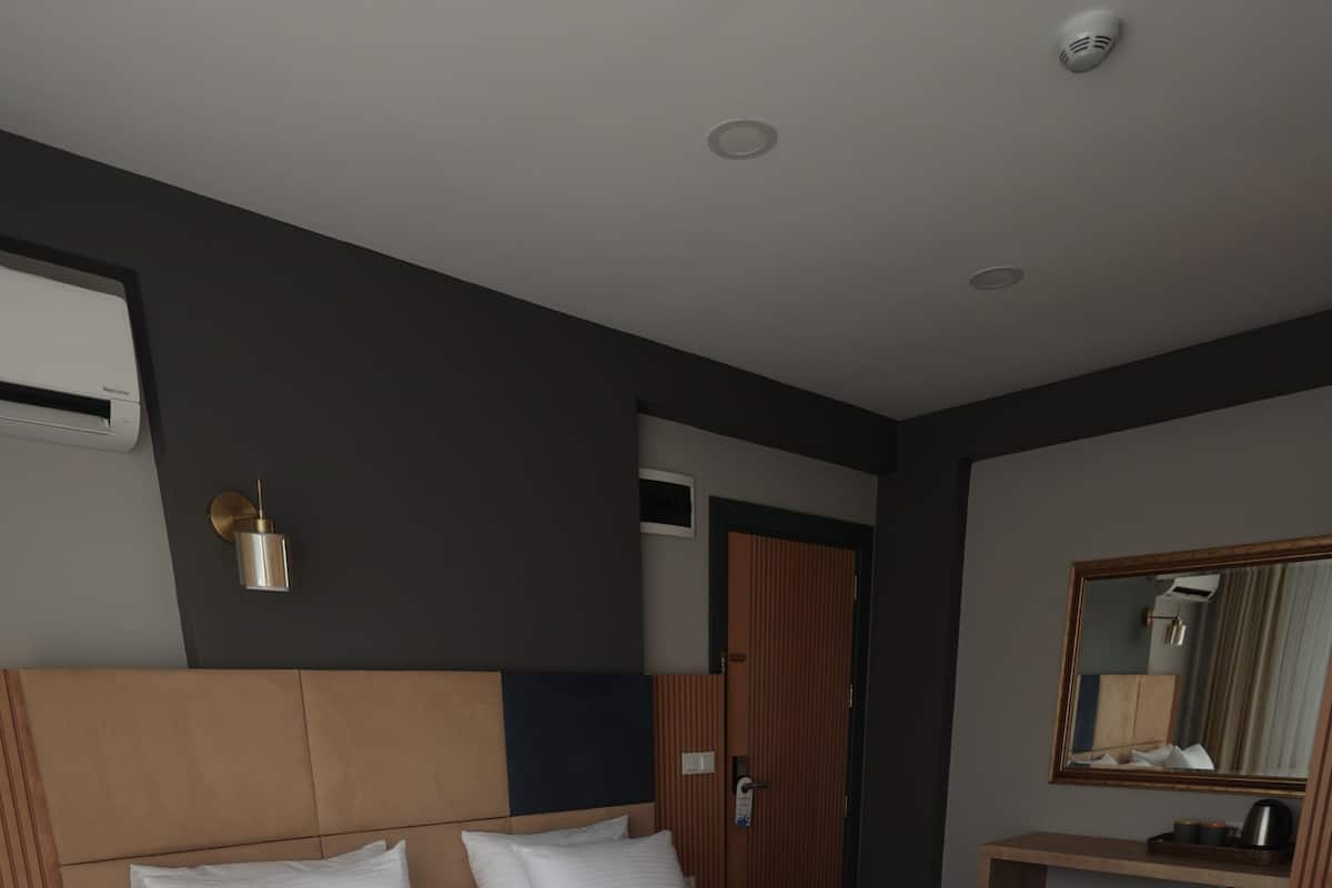 Standard Double or Twin Room | Bar mini percuma