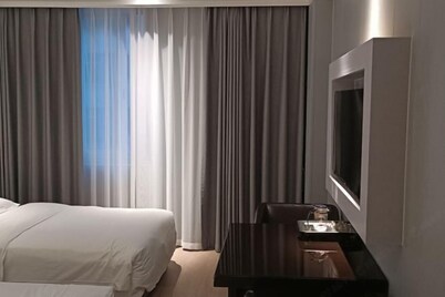 Wuyi Hotel
