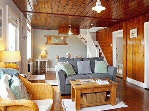 Fernseher, Kamin