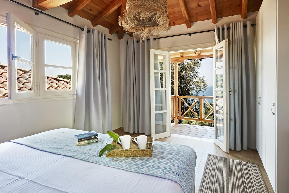 Villa – deluxe | 2 soverom, allergitestet sengetøy og strykejern/-brett