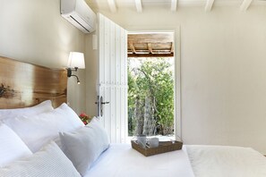 Deluxe Villa | 2 bedrooms, hypo-allergenic bedding, iron/ironing board, free WiFi - Skiathos Ira Hotel (Skiathos)