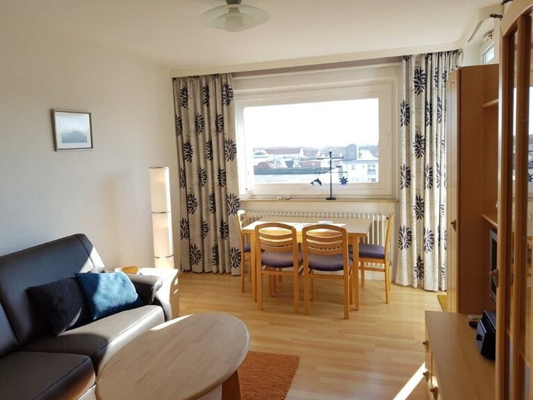 2-raum-ferienwohnung In Zentraler Lage Mit Balkon - Norderney