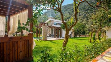 Superior Villa, 1 Bedroom, Garden View | View from room