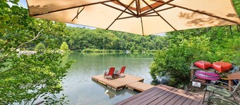 Rustic Log Cabin with Private Dock on the Lake!