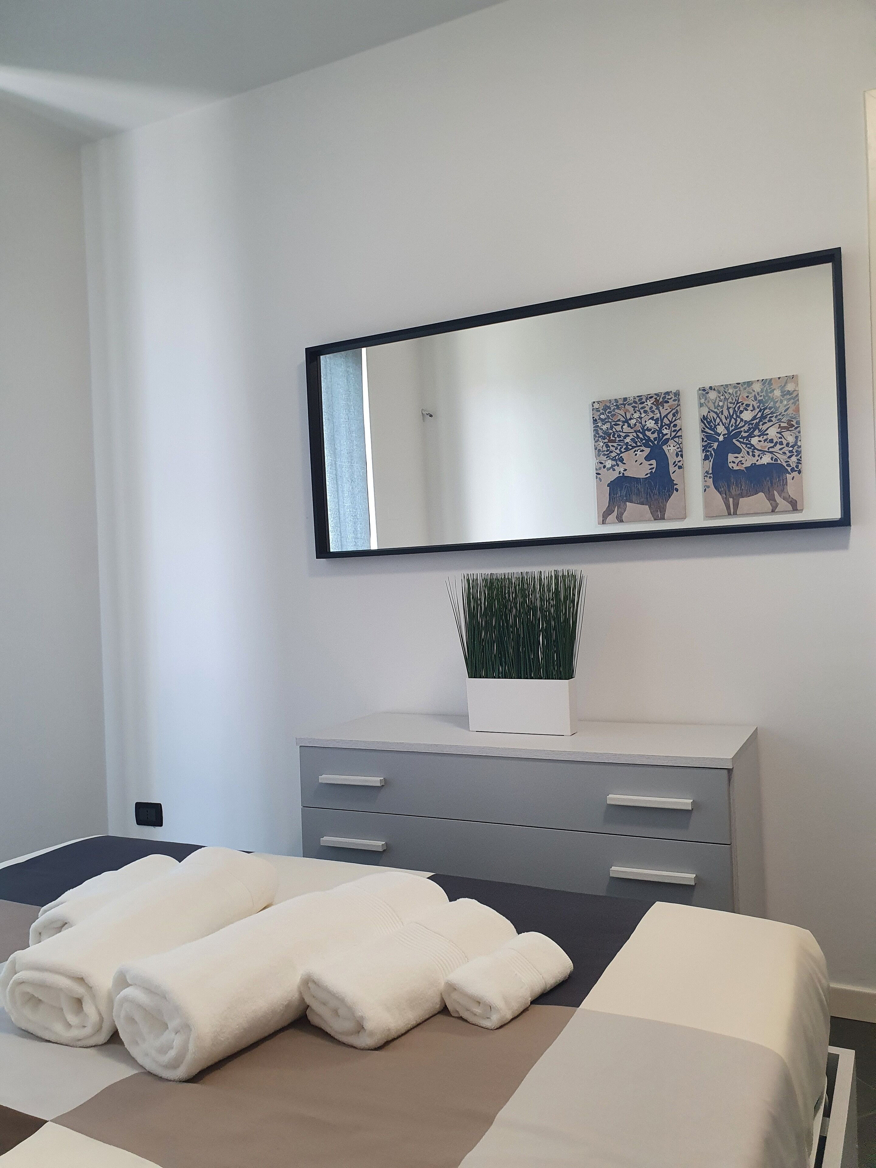 2 Schlafzimmer, Schreibtisch, Bügeleisen/Bügelbrett, kostenloses WLAN