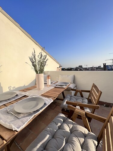 La Terrasse in the heart of the old town.