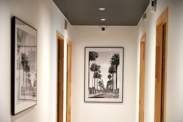 Premium bedding, memory-foam beds, individually decorated - Corner Set (Cholet)