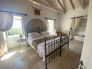 7 bedrooms