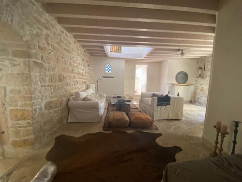 Beautiful villa with natural pool near the sea