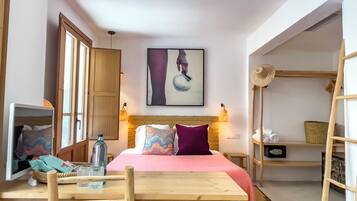 Sistema de insonorización, wifi gratis y ropa de cama