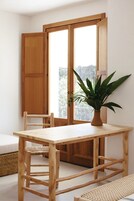 Premium-rum - 1 queensize-säng | Ljudisolering, gratis wi-fi och sängkläder