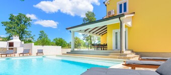 Villa Solitare (Istria - Žminj)