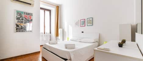 1 bedroom, iron/ironing board, WiFi