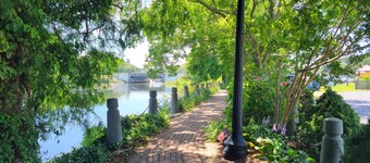 Cozy home minutes from Lewes and Rehoboth Beach