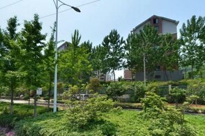Property grounds - Wenhai Hotel (Ma'anshan)