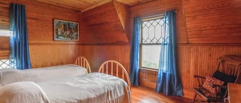 5 chambres, accĂšs au Wi-Fi (inclus)
