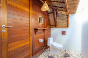 行政客房 | 浴室 | 免费洗浴用品、毛巾、肥皂、洗发水