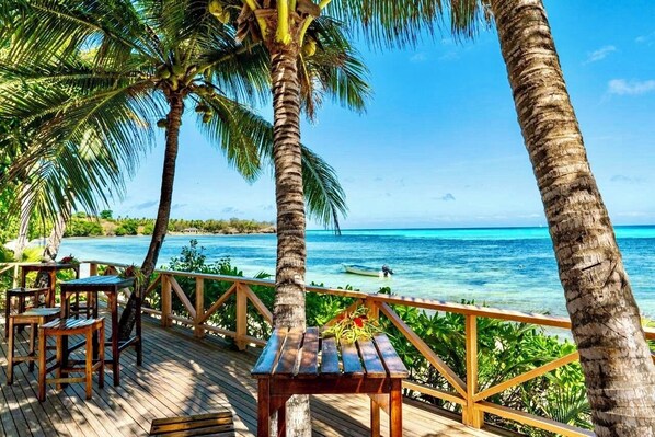 Restaurant - Nabua Lodge Hidden Getaway (Nacula Island)