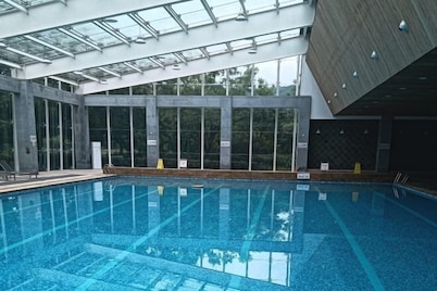Yinfeng Holiday Resort
